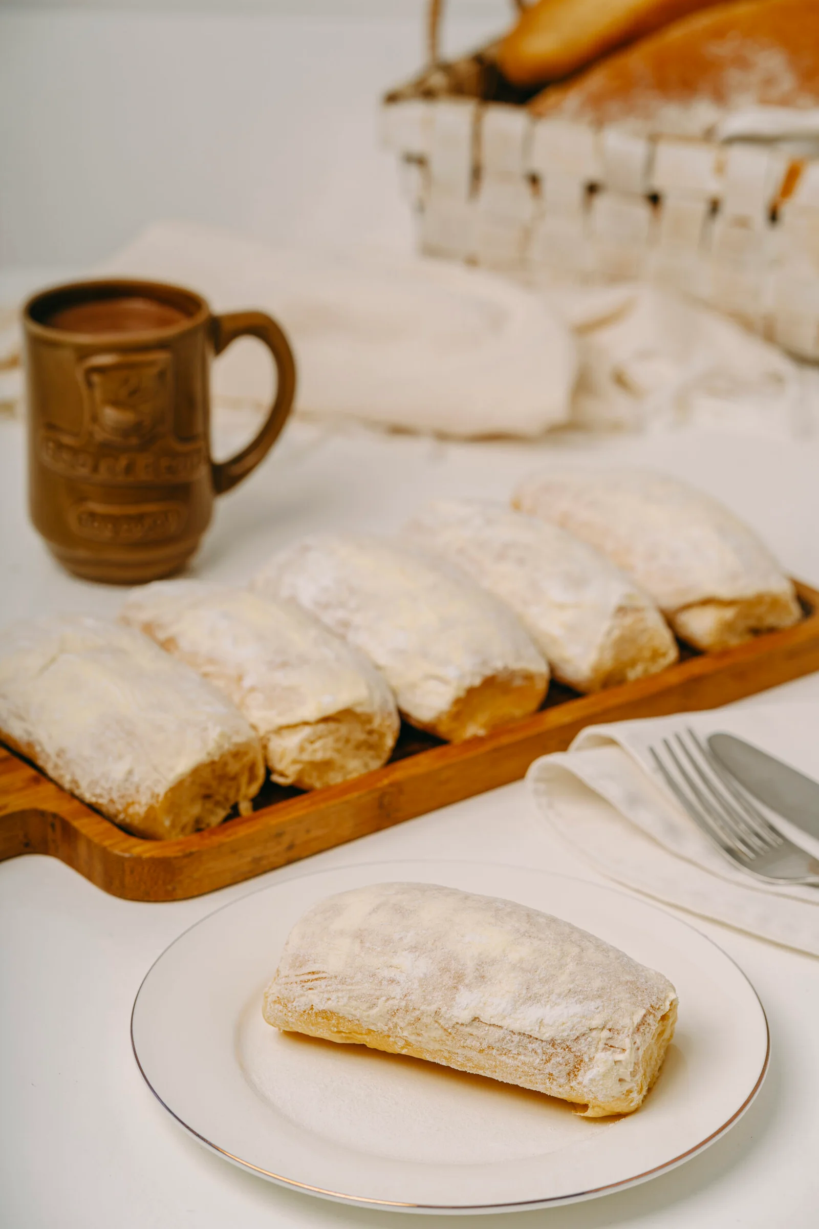 Buttered Cheese Rolls (8pcs)