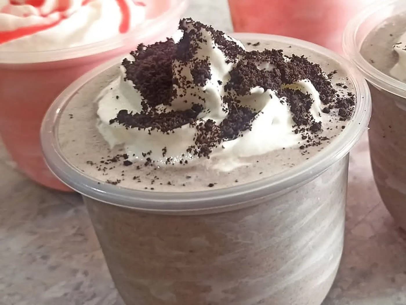 Cookies and Cream Shake Ice Cream with Crushed Oreo