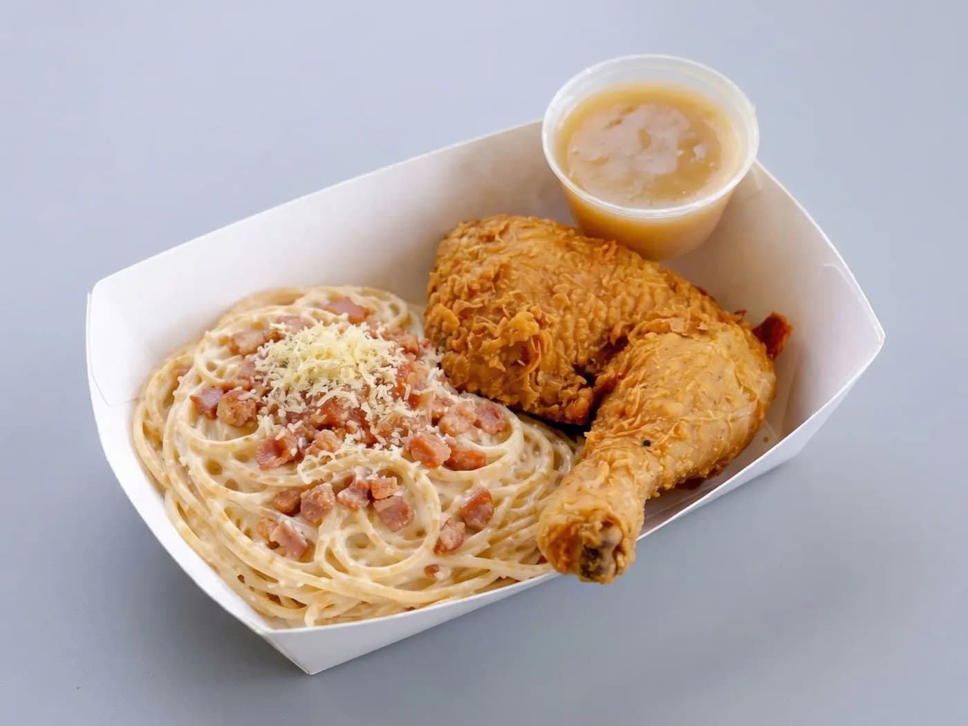 Solo fried chicken & creamy carbonara