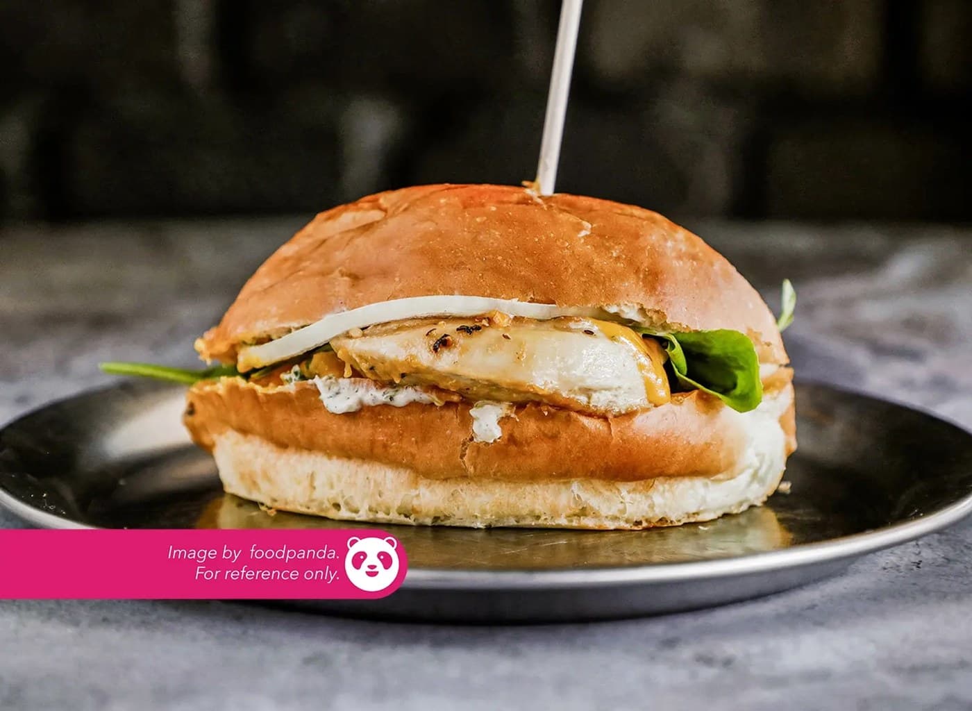 Garlic Aioli Chicken Burger