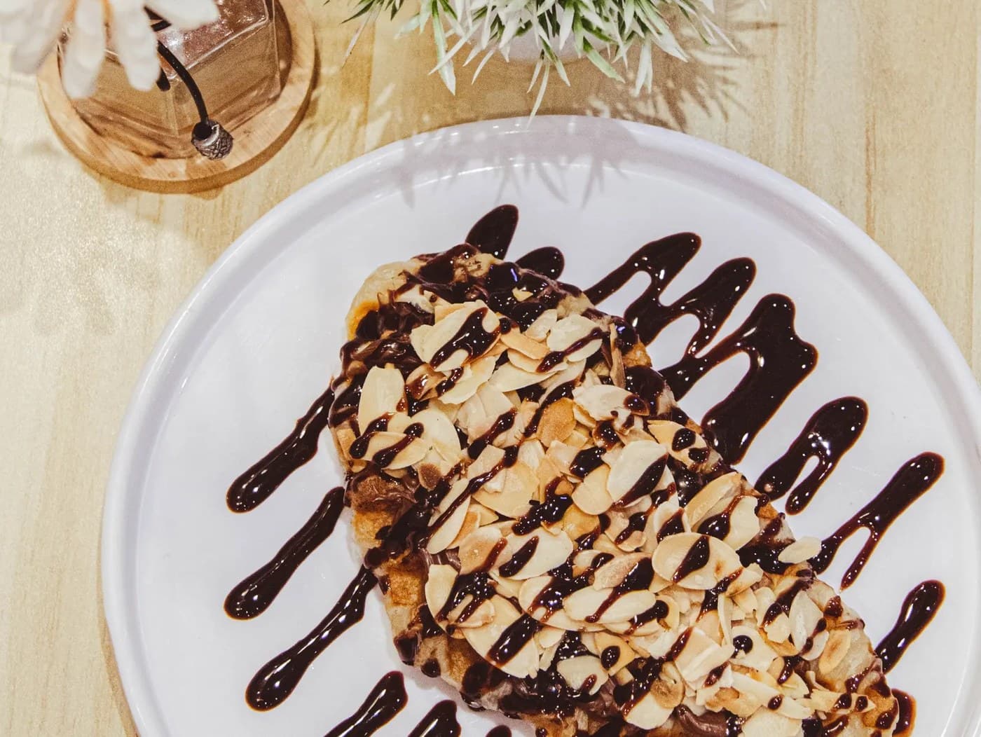 Almond Nutella Croffles