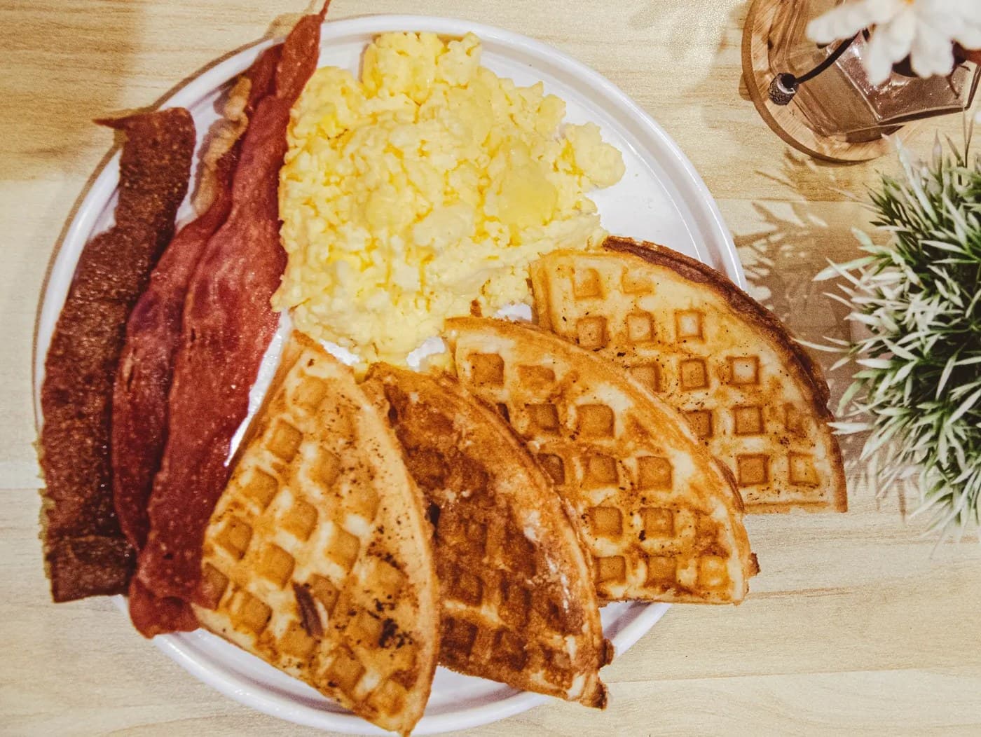 Waffle with Bacon & Egg