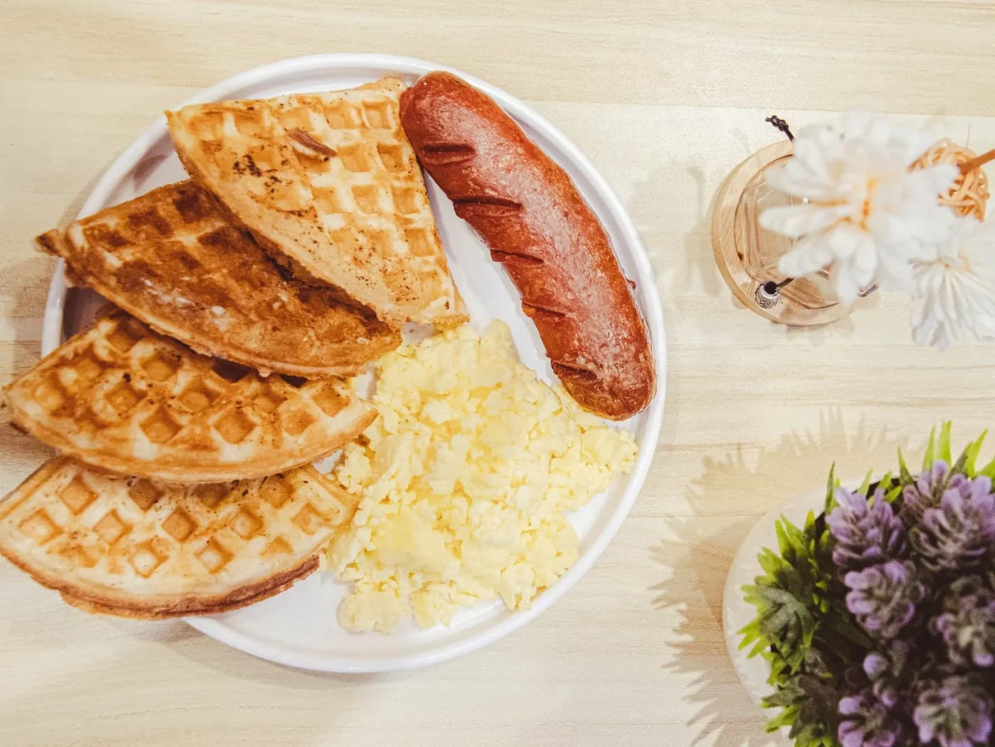 Waffle with Sausage & Egg