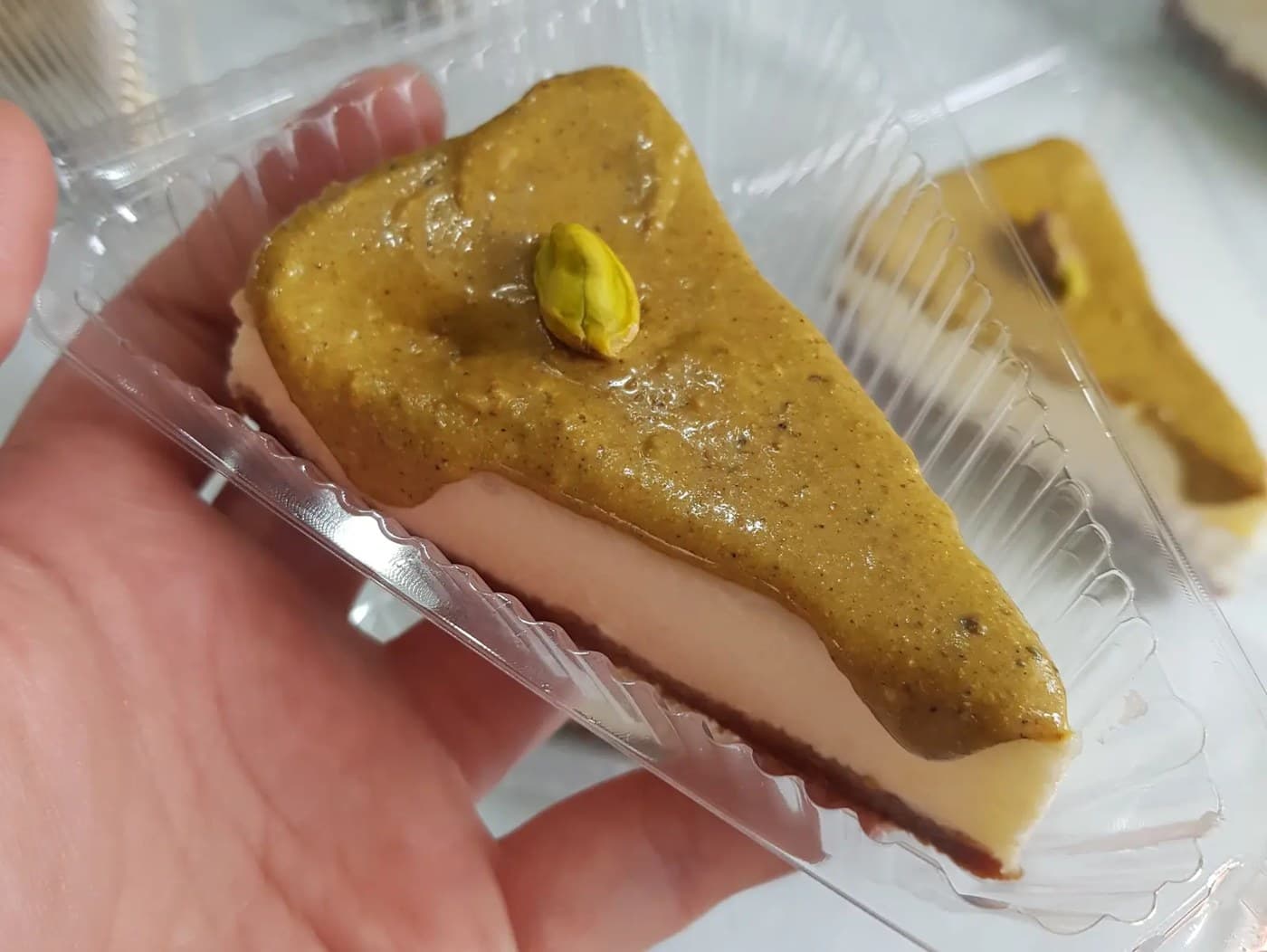 Pistachio cheesecake
