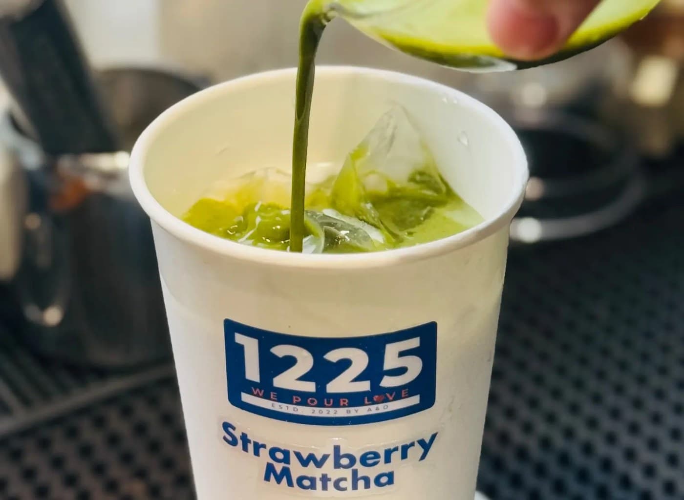 Strawberry Matcha (PaperCup)