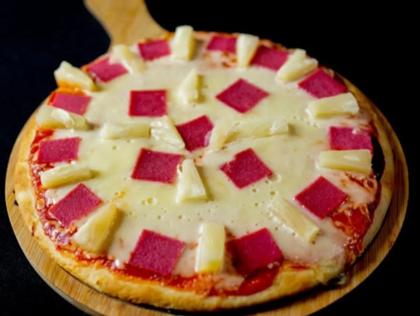 hawaiian pizza
