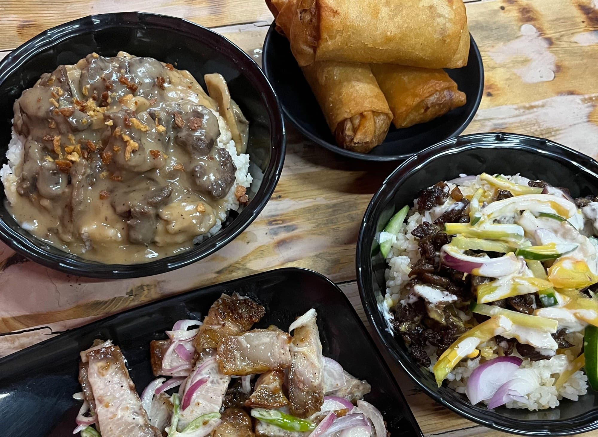 Awin's Pares Food House