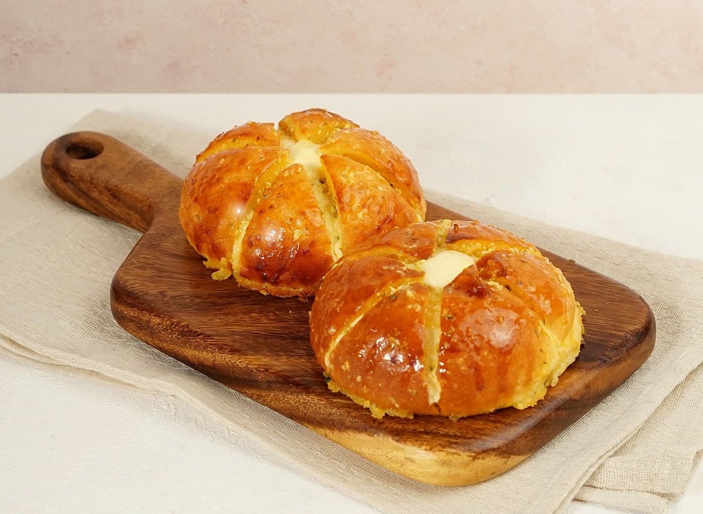 Cream Cheese Garlic Bread