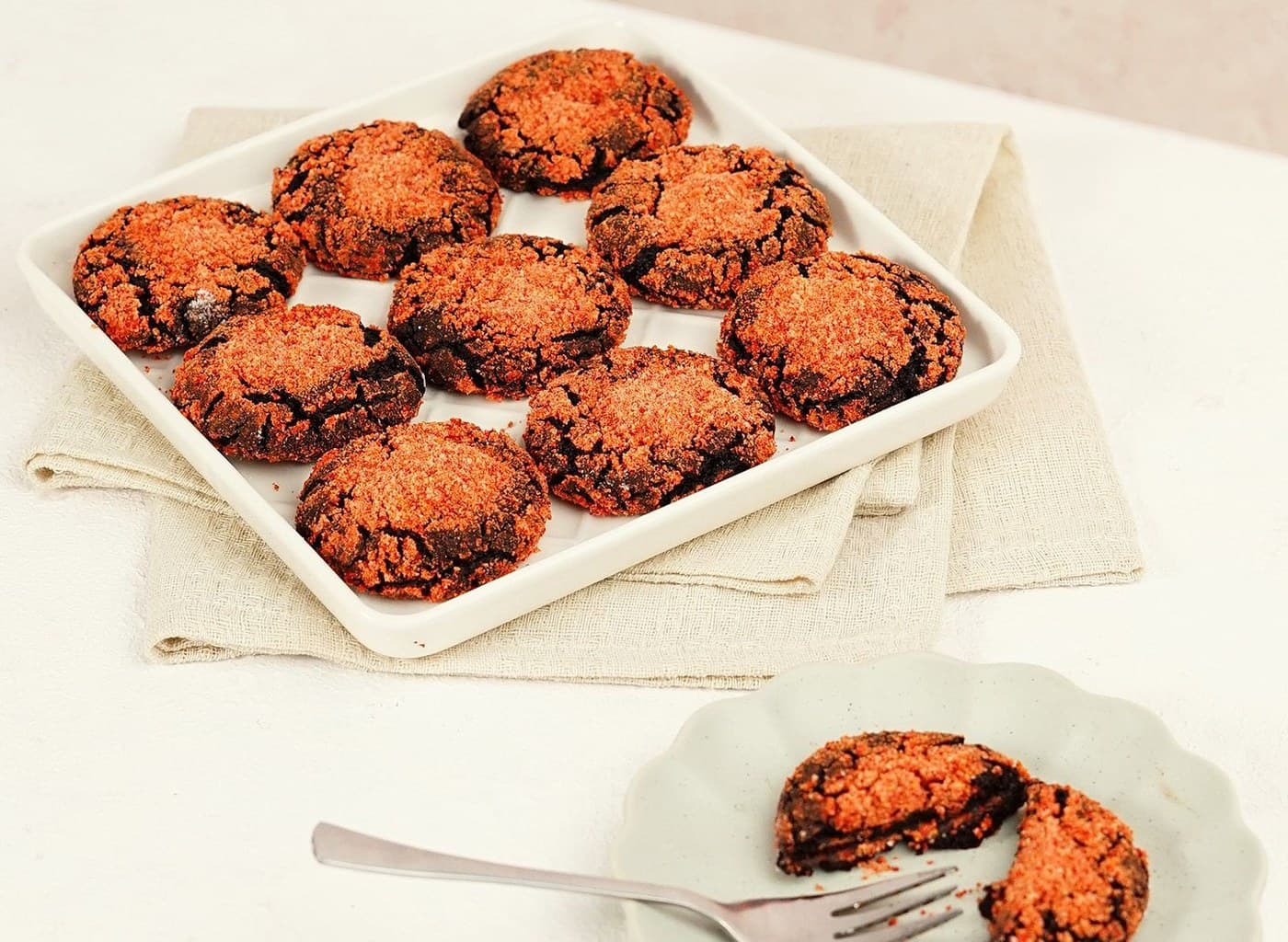 Choco Butternut Crinkles Tub