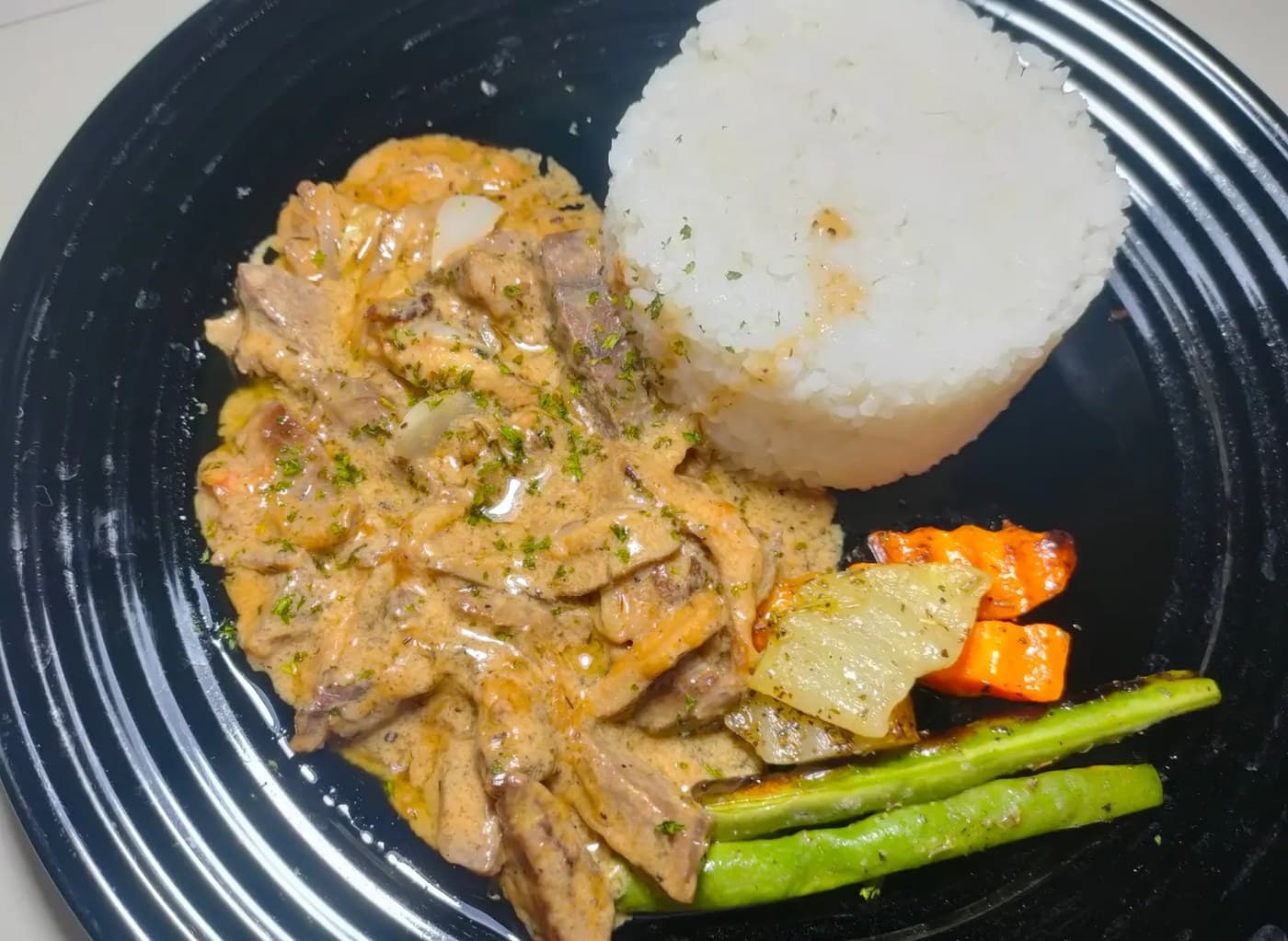 Beef Strips In White Wine Mushroom Sauce