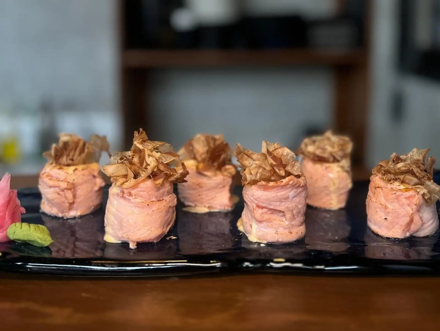 Salmon Zutsumi
