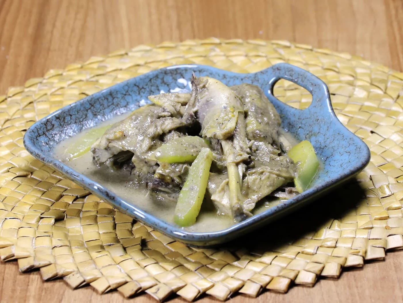 Tinutungan