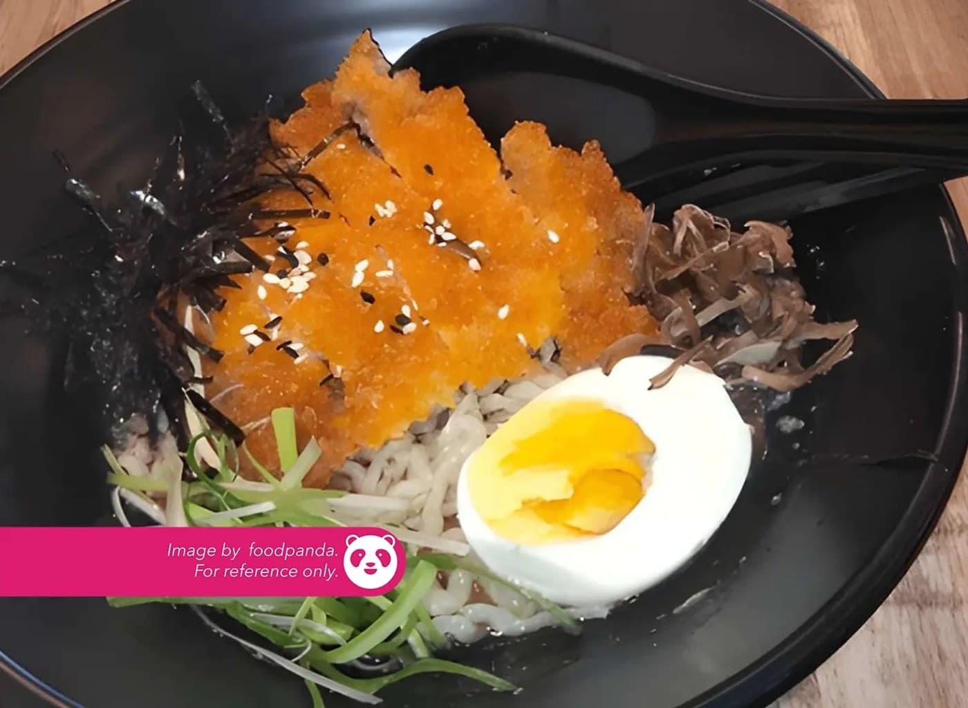 Samyang Buldak Carbonara With Egg And Seaweeds