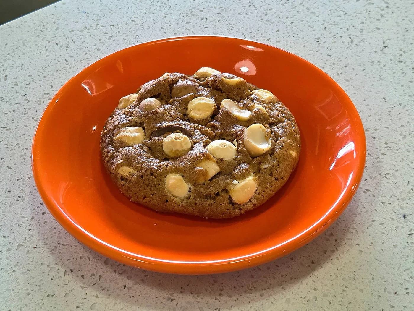 White Chocolate Macadamia Cookie