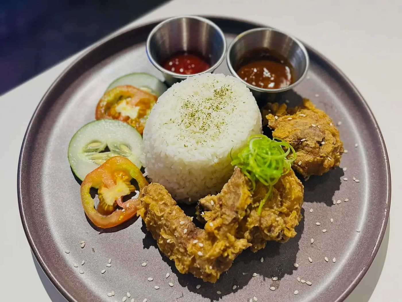 3 pcs chicken wings with rice