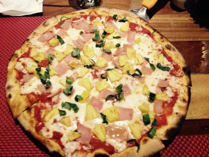 Hawaiian Pizza
