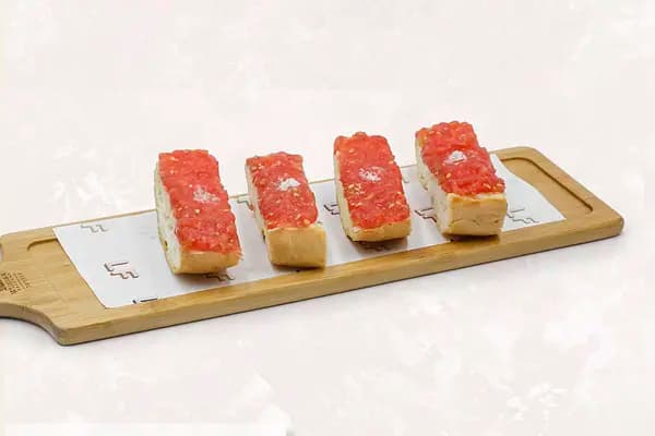 Pan con Tomate