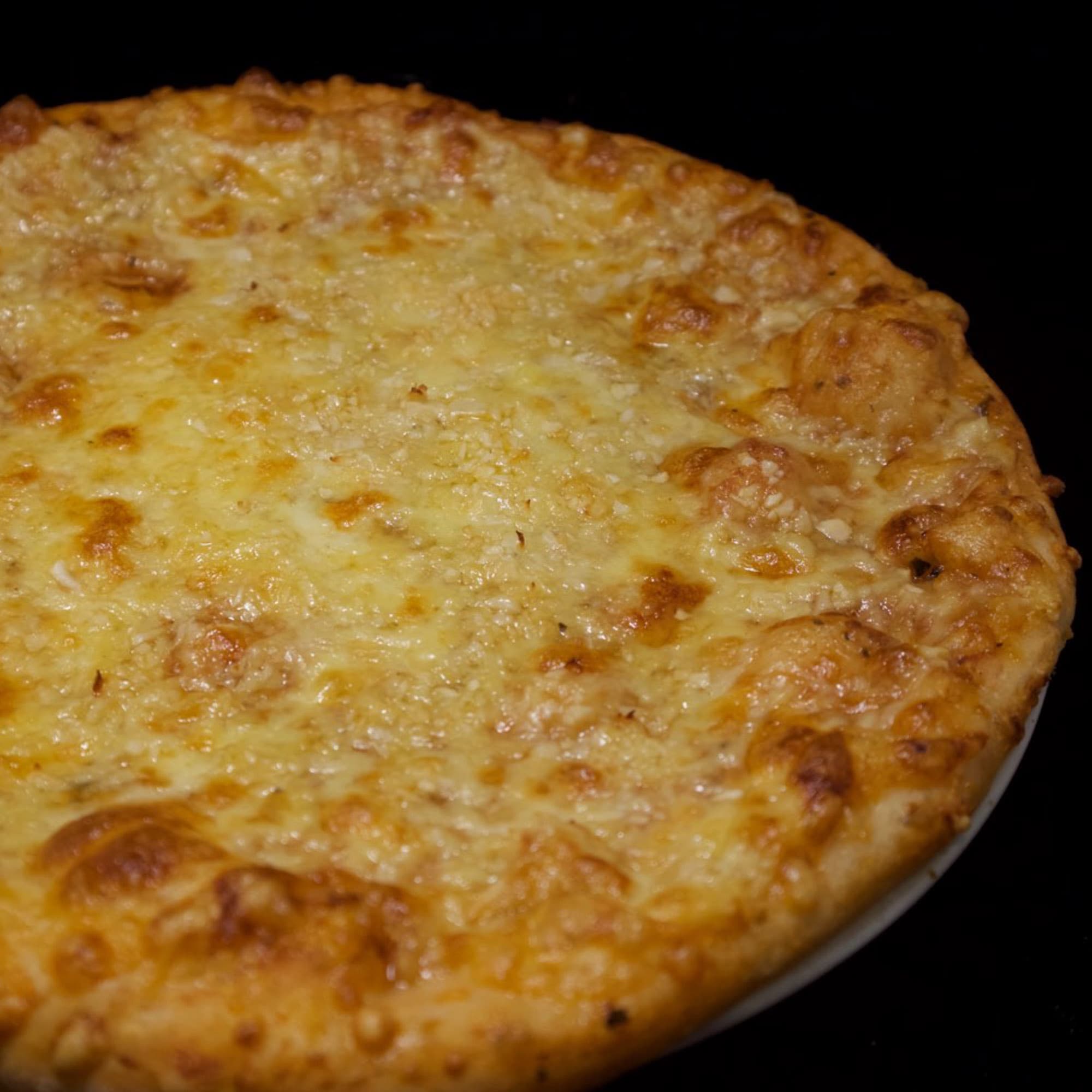 Garlic and Cheese Pizza