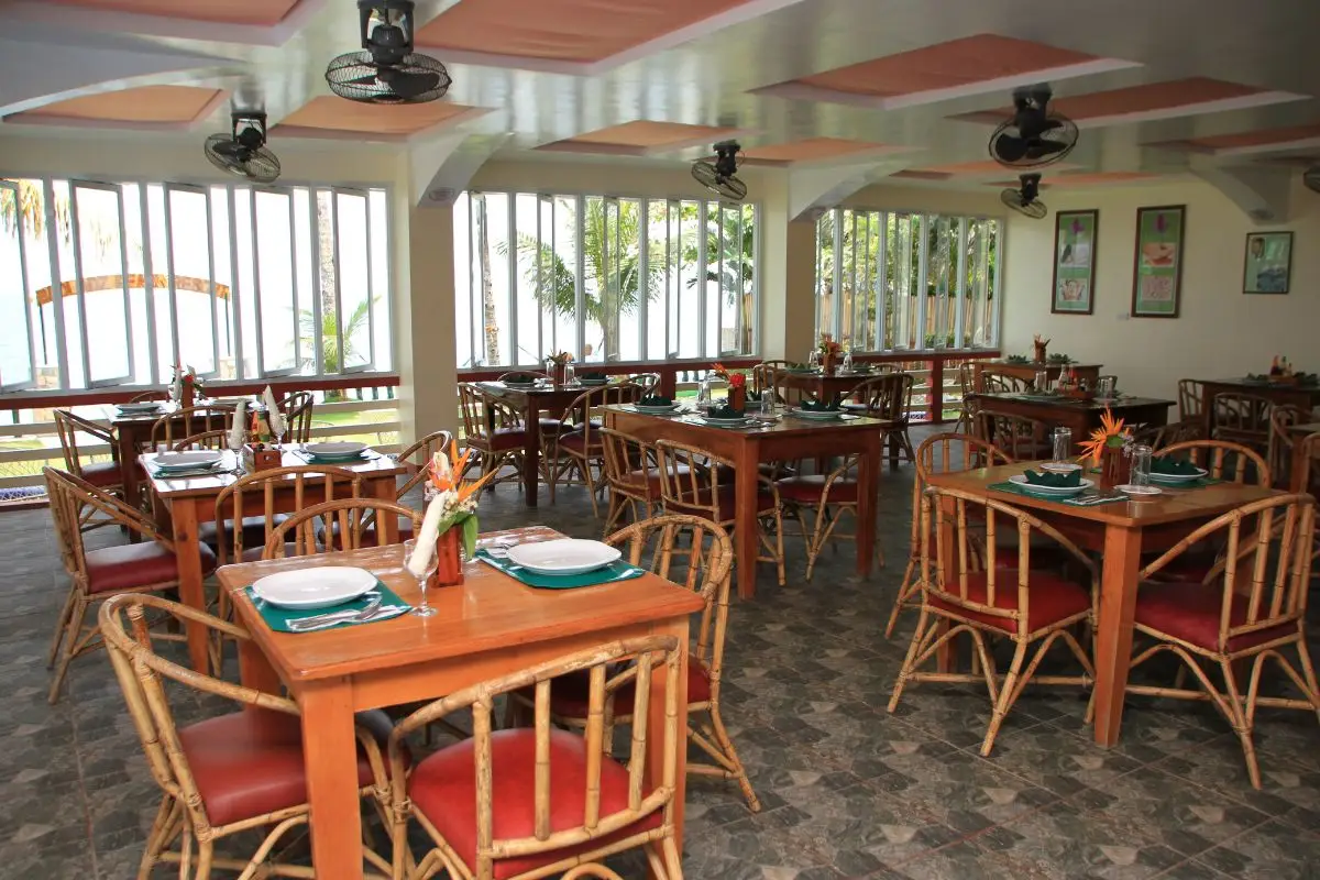 BADLADZ Restaurant