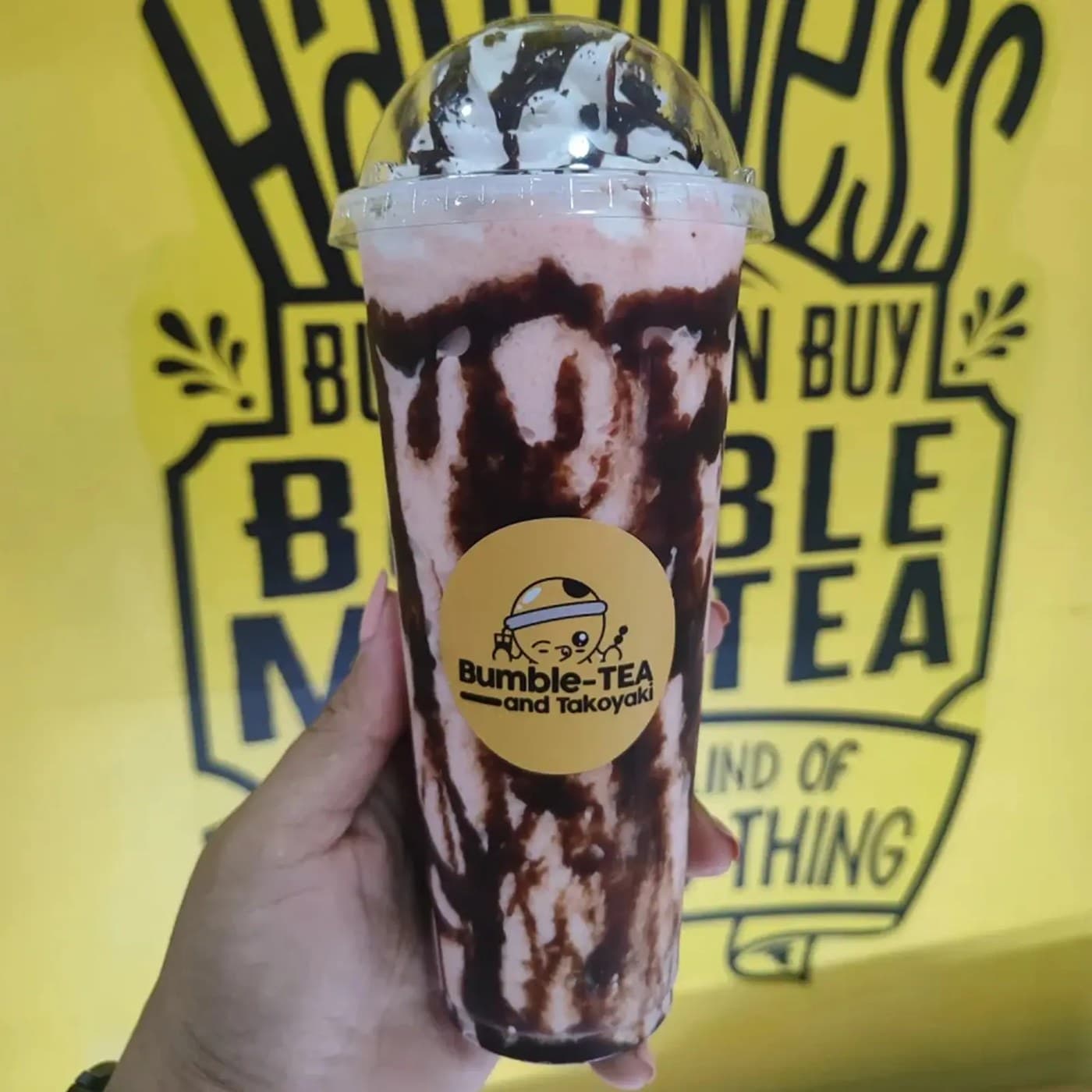 Strawberry Oreo Frappe