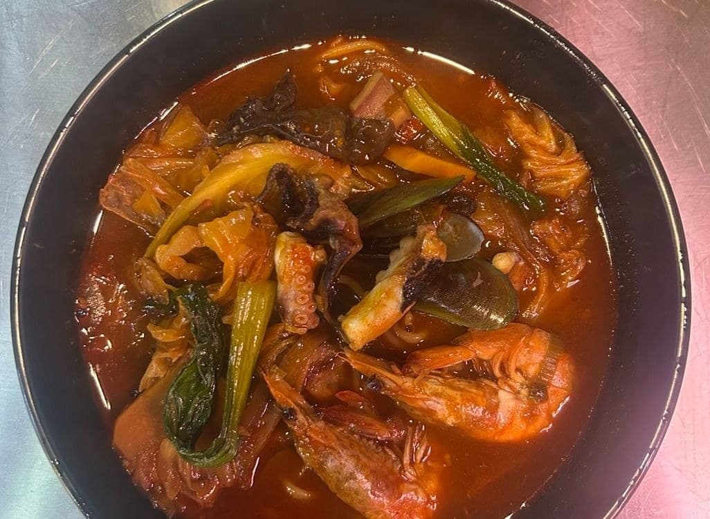 Samseon Jjampong