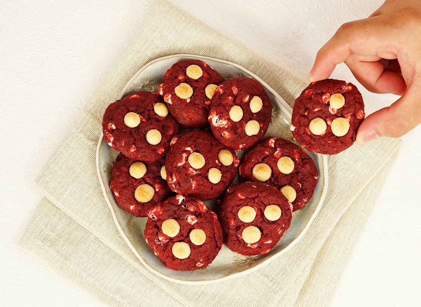 Red Velvet Cookie Tub