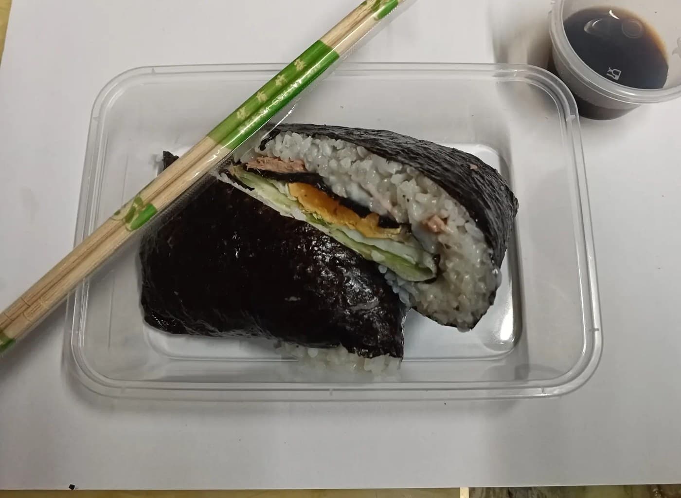 Kani Maki Triangle