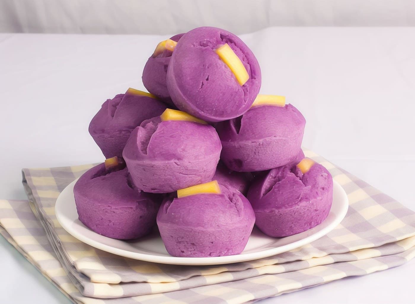 Ube Puto