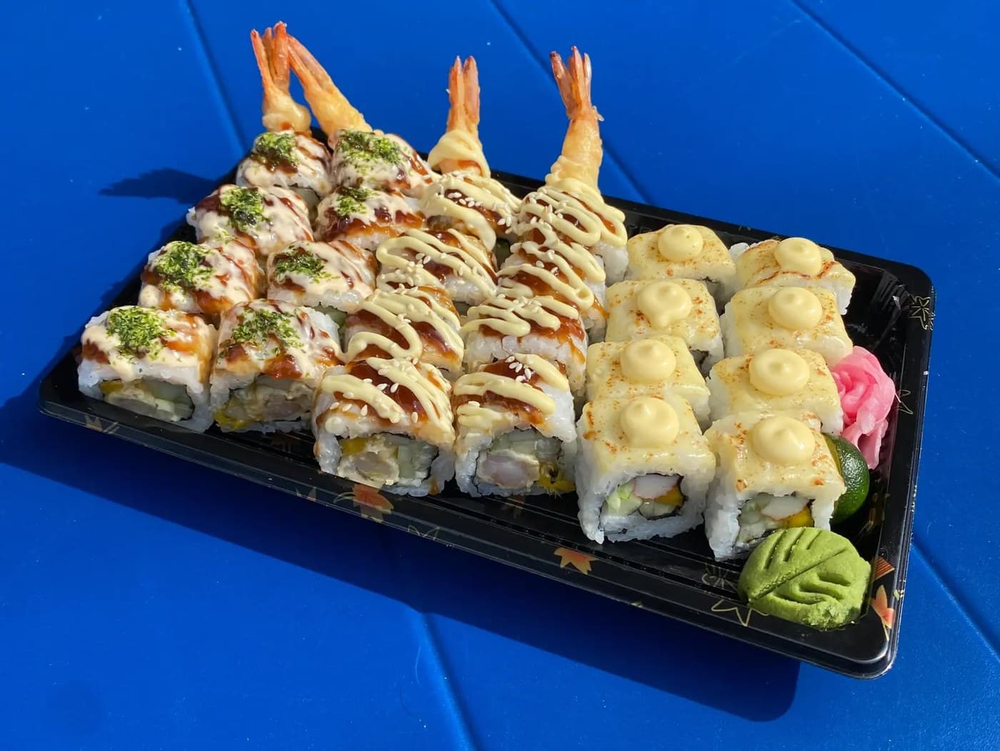 TRIO2 (24pcs maki)