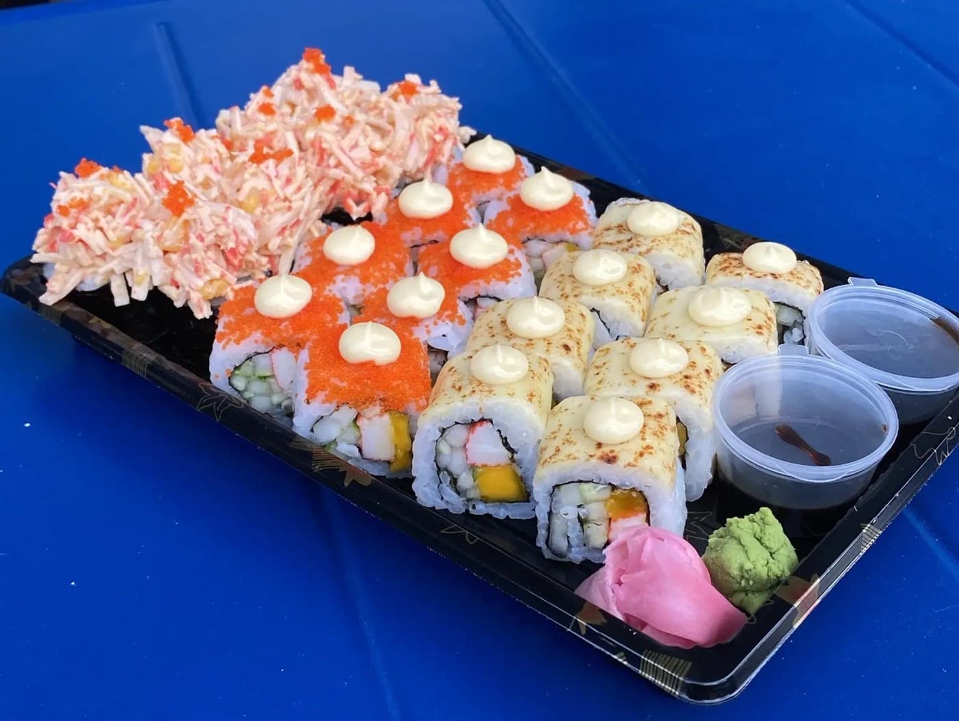 TRIO1 (24pcs maki)