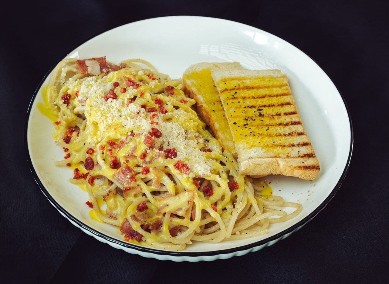 Cheesy Bacon Pasta