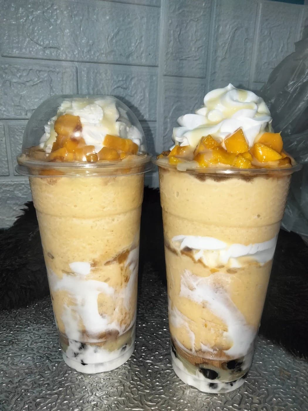 Overload Special Mango Graham Shake