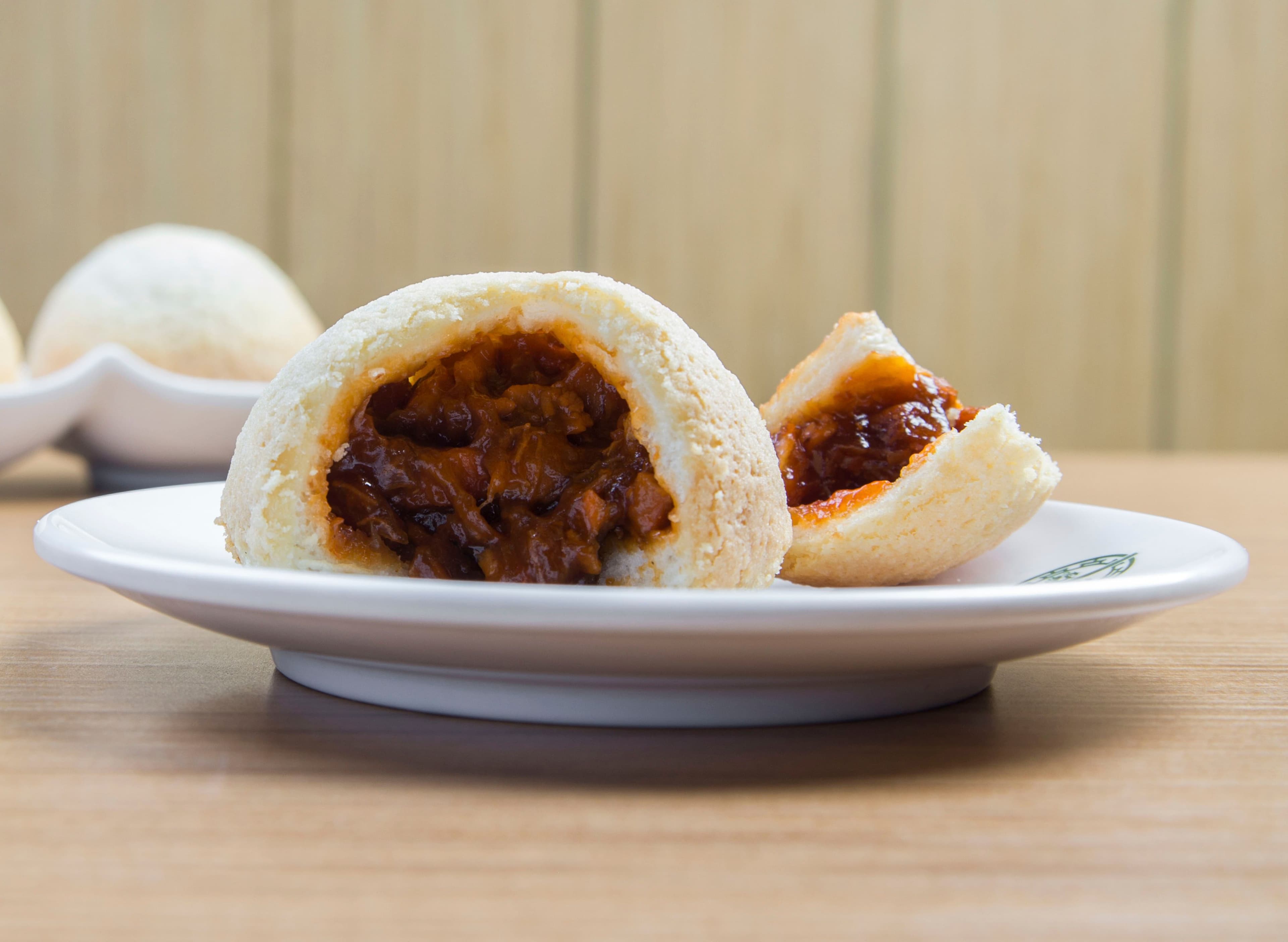 Baked Buns with BBQ Pork