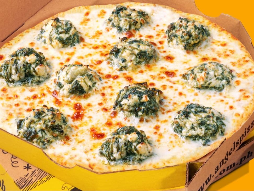 Creamy Spinach Dip Pizza