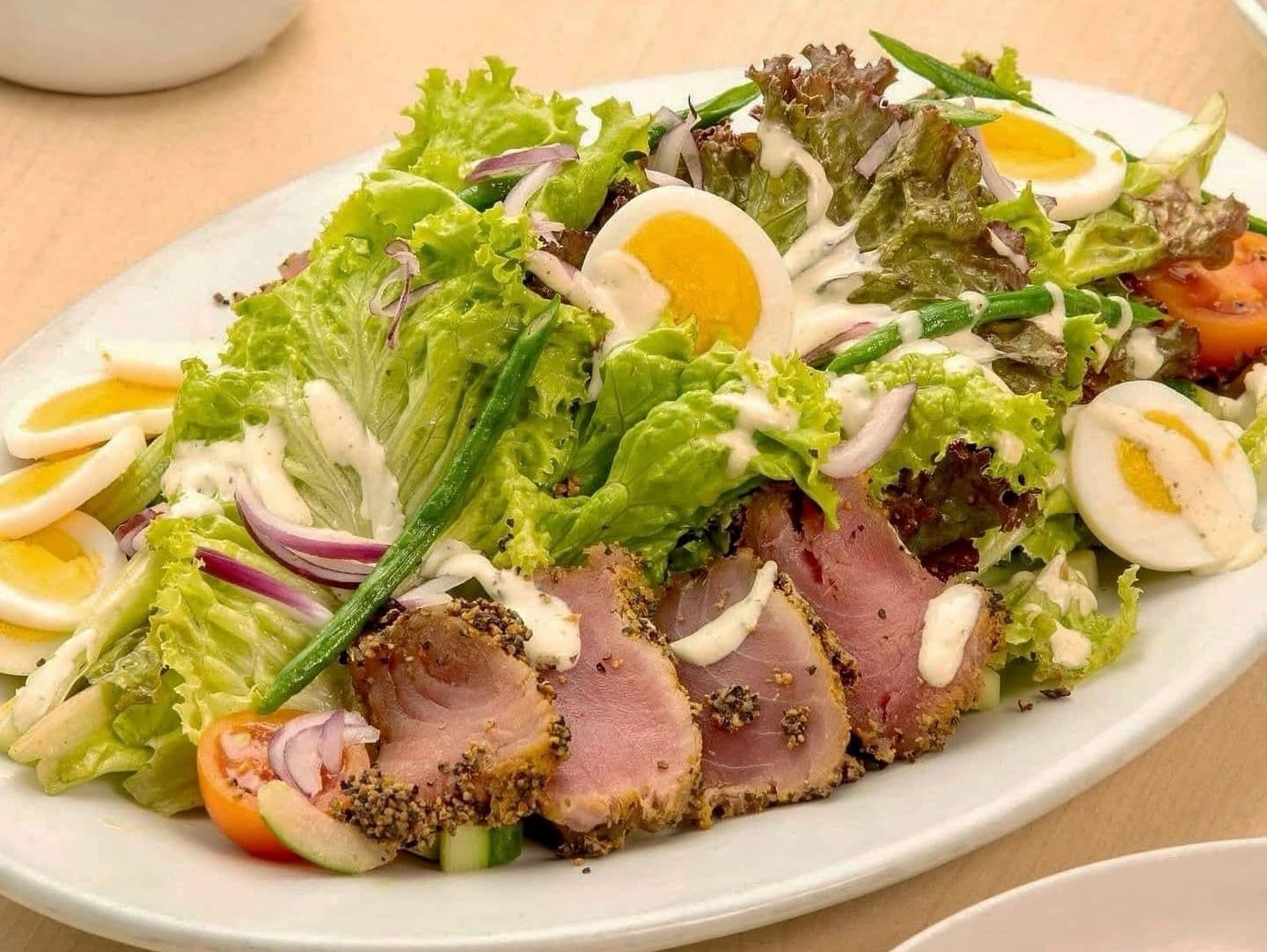 Seared Tuna Salad