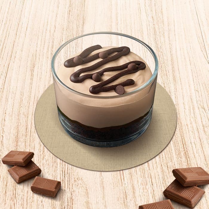 Classic Choco Frozen Cake