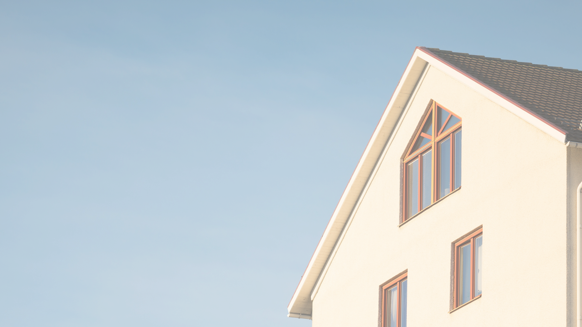 Residents sound alarm: Trucks continue hauling days after deadly Cebu landslide